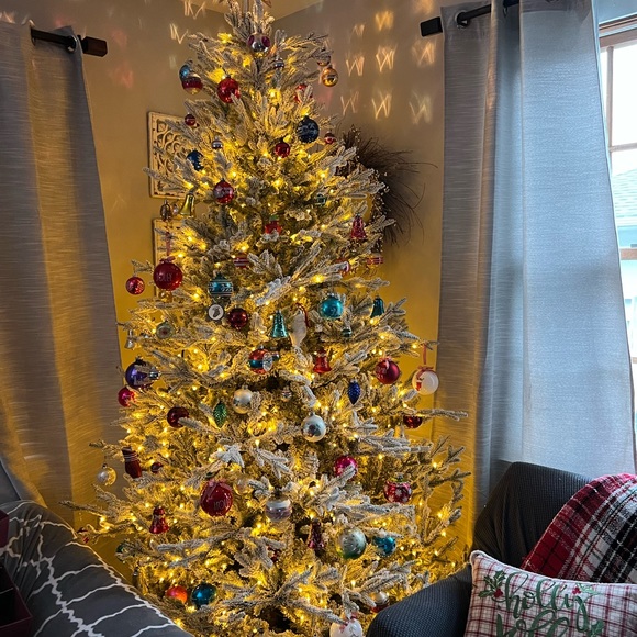 Going Live in 30 minutes! Shop in Diane’s basement! Please tag your friends!! - Picture 5 of 5